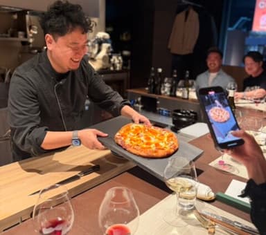『いんぼすこ』は、遊び心あふれる食体験を楽しめるイタリアンレストランです。