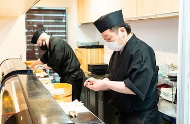 調理から運営まで、スキルアップが目指せる環境で、新たな一歩を踏み出しませんか？