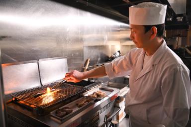 「天然温泉 きぬの湯」内の『和食処「米のはな」』にて、料理長候補を募集しています。