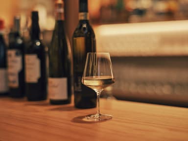 2026年4月OPENの目黒の新店。ワインの視点から、店の個性づくりに関われます。
