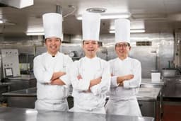 宴会料理を手がける洋食調理スタッフ募集。ホテルならではのスケール感ある現場で経験を活かせます。