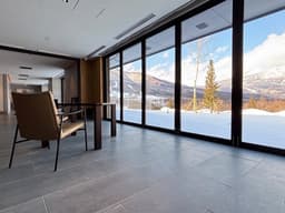 フレンチ、和食、デザートコースという多角的な業態の運営管理を経験し、マネジメントの幅が格段に広がる。