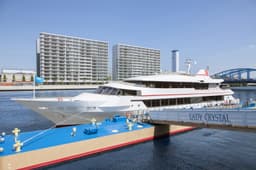 日本郵船100％出資のグループ企業であり、国内トップクラスの盤石な経営基盤のもとで長く働けます。