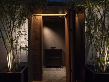 経営者や著名人などVIP層のお客様が多く、一流の調理・接客スキルを磨きながら市場価値を高められます。