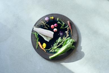 自然と料理に向き合う時間を。山あいの静かな宿で新しい一歩を踏み出しませんか