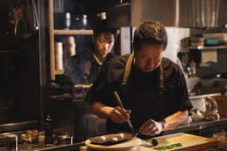 カウンター越しに伝わる技術と想い。料理人としての所作まで評価される『いっさい喝采』。