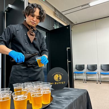 毎日異なる現場をチームで動かしながら、ライブ感あるサービスを楽しめます。