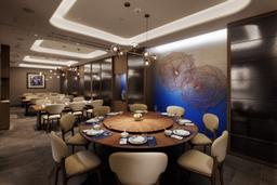 年俸800万～1000万円＋インセンティブ｜上海の名店『蟹王府』日本1号店で支配人募集！