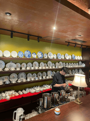 札幌発の老舗コーヒーブランド『宮越屋珈琲』のFC店舗を都内で運営しています。