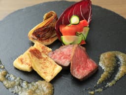 全16室の小規模旅館で、お客様一人ひとりに向き合った料理を提供。副料理長候補募集！