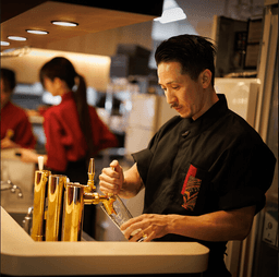 店づくりもチームづくりも担う、裁量ある店長候補の募集です。