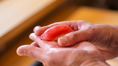寿司職人としての技術向上はもちろん、将来的な独立を見据えたノウハウの習得や支援を受けることが可能です