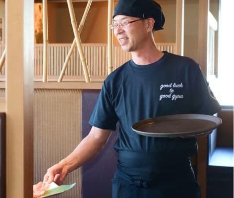 ◆独身寮や社宅補助制度あり◆週休2日制&新生活を全力応援！50店舗以上を展開する安定企業で、新たな挑戦を始めてみませんか？実力&意欲次第でステップアップ可能！