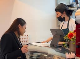 月給35万円～！六本木のサンドイッチ専門店で、店舗運営の中心を担う店長候補を募集します。