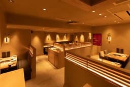 新規出店を積極的に展開しており、料理長候補や副店長など重要ポストへ昇格できるチャンスが豊富です。