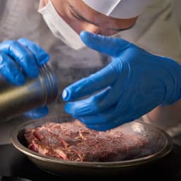 上場企業ならではの安定した経営基盤があり、福利厚生が充実した環境で安心して長く働くことができます。