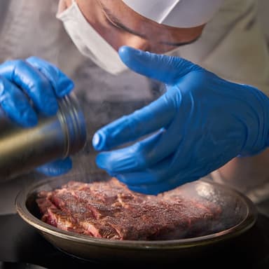 上場企業ならではの安定した経営基盤があり、福利厚生が充実した環境で安心して長く働くことができます。