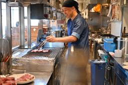 未経験から安定企業へ!仙台の牛タンを手掛ける企業としてブランド価値も規模もトップクラス。