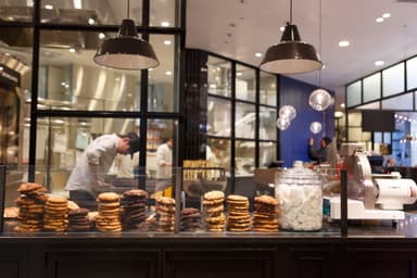 「自由な社風」を大切にする文化があり、個人の適性や得意分野に合わせたポジションで能力を発揮できます。