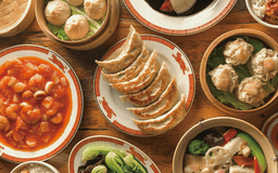 「紅虎 イオンモール高岡」が料理長候補を募集します。