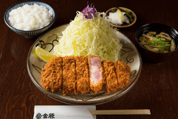 富金豚 金沢フォーラスが料理長候補を募集します。