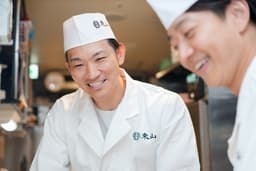 料理人の技を活かし、一皿一皿丁寧に仕上げる個室居酒屋で、新しい仲間を募集中!