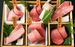 東京23区にある人気の飲食ブランドで店舗スタッフを募集!