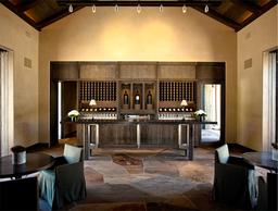 国際的なワインブランドのワイナリー直営のレストランでキッチンスタッフを募集!