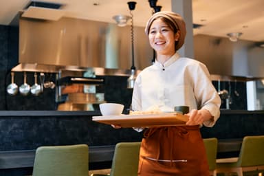 あなたのマネジメントで、この店を地域一番の繁盛店に育ててください。