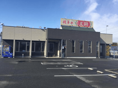 自分の気配りや料理がお店の評価となり、お客様から「また来るね!」と直接言われるやりがいがあります