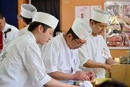 すし職人としてさらに腕を磨きたい方、お待ちしています!