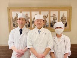 「三⽥ばさら 本店」は、ミシュランガイドの星獲得実績があります。