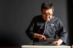 その飲食経験、次は月給35万円以上の料理長として活かしませんか?