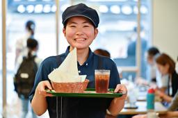 国内1,300店舗以上を展開しているブランド「モスバーガー」で活躍しませんか!