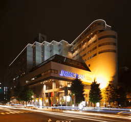 ホテルフロントの業務に携わってみませんか。