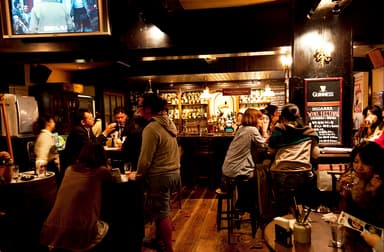 姫路の人気英国パブ『PUBLIC HOUSE HOSANNA』でキッチンスタッフ募集!