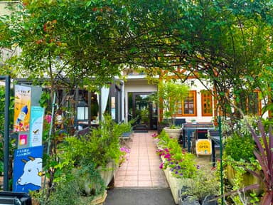 練馬の住宅街にある園芸店に併設のカフェレストランで、調理スタッフを募集!