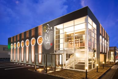 若手もベテランも、それぞれの強みを活かしながら成長可能な老舗焼肉店