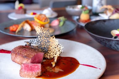 国内外のお客様を迎えるリゾートホテルで洋食調理部門管理職を募集。