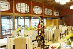 金沢きっての老舗料亭で副料理長として活躍するチャンス!婚礼や法事の利用なども多い料亭です。