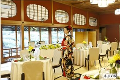 金沢きっての老舗料亭で副料理長として活躍するチャンス!婚礼や法事の利用なども多い料亭です。