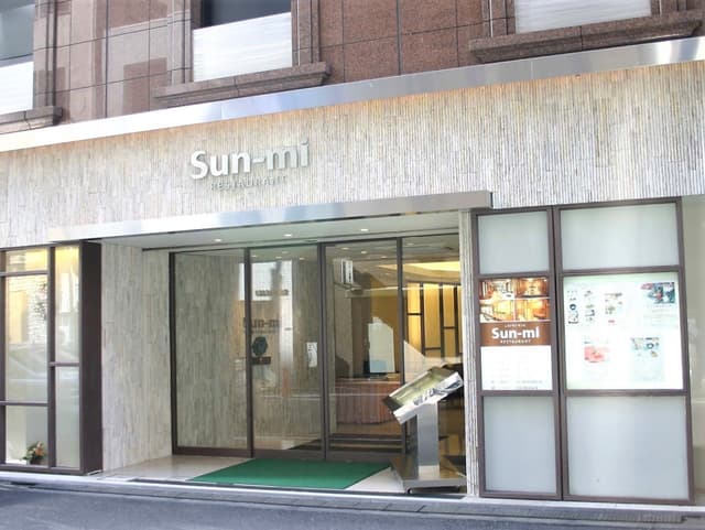 【月給38万~/予約・Web統括責任者募集】銀座で50年の老舗レストラン「Sun-mi高松」を支える★運用の安定化から、将来の顧客管理システム構築まで。
