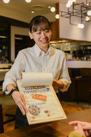 『Canal Cafe』勝どき店で店舗スタッフ募集!経験不問◎接客・調理を基礎から学べます