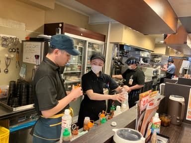 全国的な知名度を誇る『カレーハウスCoCo壱番屋』。成長を続ける星陵フーズで、店長候補を募集します。
