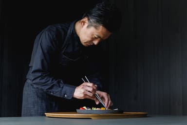 圧倒的な自然と融合する建築。「旅」をあなたの新たな仕事場にしませんか?