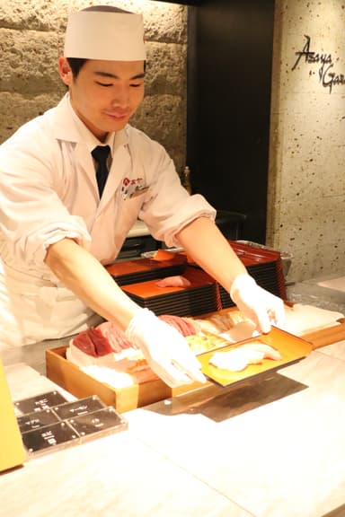 20代でリーダーとして活躍しているスタッフもおり、年齢に関係なくキャリアアップを目指せる環境です。