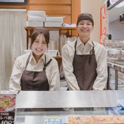 これから始まる新店舗。仲間と一緒にゼロからお店をつくる、オープニングメンバー募集!